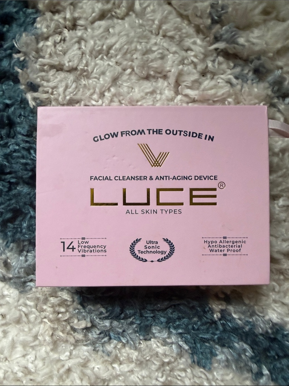 Luce Facial Cleanser & Anti-Aging Device - Pink